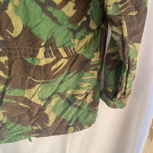 Load image into Gallery viewer, Genuine British Army Smock Combat Jacket Jungle DPM Camouflage - Size 170/96 - The Militaria Shop