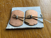 Charger l'image dans la galerie, Genuine British Army The Army Junior School Of Music Anodised Collar Badges - The Militaria Shop