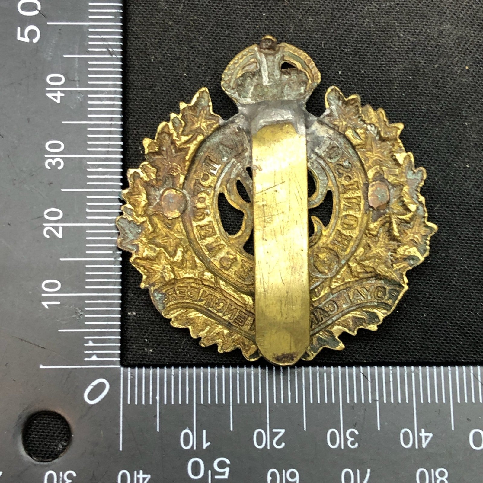 Original WW2 Canadian Army Cap Badge - Royal Canadian Engineers - The Militaria Shop