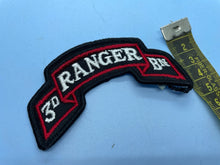 Lade das Bild in den Galerie-Viewer, Original US Army - 3rd Ranger Battalion Shoulder Badge - The Militaria Shop
