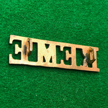 Load image into Gallery viewer, Original WW2 British Army Brass Shoulder Title - REME Engineers - The Militaria Shop