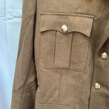 Charger l'image dans la galerie, Genuine British Army No.2 Dress Uniform Tunic Jacket - Size 194/104/88 - The Militaria Shop