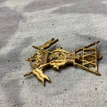 Load image into Gallery viewer, Original WW1 British Army 21st Lancers Cap Badge - The Militaria Shop