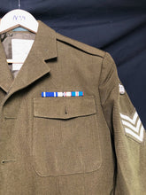 Charger l'image dans la galerie, Grade 1 Used British Army No.2 Dress Uniform Jacket - Size 170/108/92 - The Militaria Shop