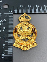 Load image into Gallery viewer, Genuine Canadian Army Royal Montreal Regiment Cap Badge - The Militaria Shop