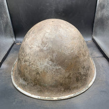 Charger l'image dans la galerie, Original WW2 British/Canadian Army Mk3 "Turtle" Combat Helmet - The Militaria Shop