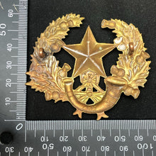 Load image into Gallery viewer, Original WW2 British Army Cap Badge - Cameronians (Scottish Rifles) - The Militaria Shop