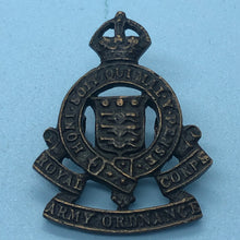 Load image into Gallery viewer, Original WW2 British Army Collar Badge - RAOC Ordnance Corps - Officers Bronze - The Militaria Shop