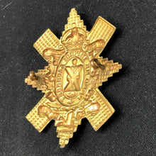 Lade das Bild in den Galerie-Viewer, Genuine British Army Brass Cap Badge - Glasgow Highlanders - The Militaria Shop