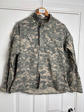 Load image into Gallery viewer, Surplus US Army ACU Combat Uniform Jacket-Medium Regular - The Militaria Shop