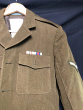 Lade das Bild in den Galerie-Viewer, Grade 1 Used British Army No.2 Dress Uniform Jacket - Size 188/92/76 - The Militaria Shop