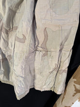 Load image into Gallery viewer, Gulf War US Army DCU Camouflaged Combat Field Coat/Jacket - Large/Long - The Militaria Shop
