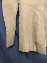 Lade das Bild in den Galerie-Viewer, Genuine British Army No.2 Dress Uniform Jacket - Grade 1 - Size 170/92/76 - The Militaria Shop