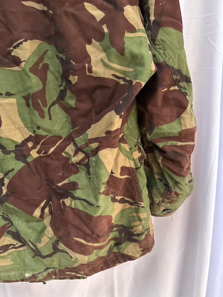Genuine British Army Surplus DPM Camouflaged 1968 Pattern Smock - Size 38" Chest - The Militaria Shop