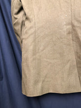 Load image into Gallery viewer, Grade 1 Used British Army No.2 Dress Uniform Jacket - Size 164/100/84 - The Militaria Shop