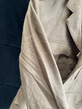 Load image into Gallery viewer, Grade 1 British Army FAD No2 Dress Uniform Jacket - Size 170/116/100 - The Militaria Shop