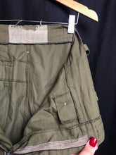 Load image into Gallery viewer, British Army OD Green Lightweight Combat Trousers - Size 32" Waist - The Militaria Shop