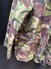 Lade das Bild in den Galerie-Viewer, Genuine British Army DPM Camouflaged Combat Field Jacket - Size 170/112 - The Militaria Shop