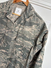 Load image into Gallery viewer, Surplus US Air Force UCP Uniform Jacket 8R - The Militaria Shop