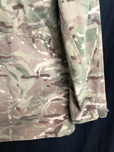 Charger l'image dans la galerie, British Army MTP Camouflaged Windproof Combat Jacket Smock - Size 180/104 - The Militaria Shop