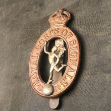 Load image into Gallery viewer, Original WW2 British Army Cap Badge - Royal Corps of Signals - The Militaria Shop