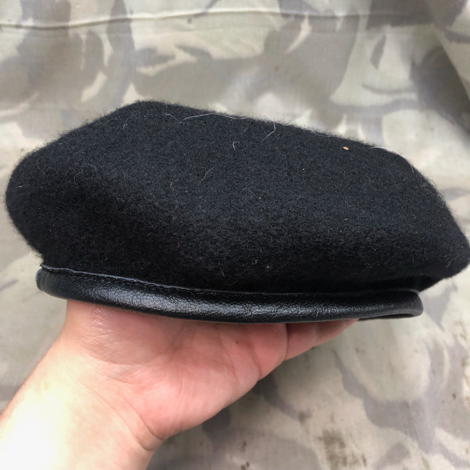 Genuine British Army Forces Beret - RTR Royal Tank Regiment - Size 54 - The Militaria Shop