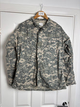 Load image into Gallery viewer, Surplus US Army ACU Combat Uniform Jacket-Medium Regular - The Militaria Shop