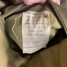 Lade das Bild in den Galerie-Viewer, Original WW2 US Army Class A Dress Jacket 1940 - Private Ryan Prop - 38" Large - The Militaria Shop