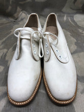Load image into Gallery viewer, Genuine British Army Women's White Summer Shoes - WW2 Pattern - Size UK 3 S - The Militaria Shop