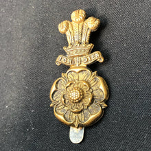 Load image into Gallery viewer, Original WW2 British Army Cap Badge - Yorkshire Hussars - The Militaria Shop