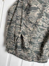 Load image into Gallery viewer, Surplus US Air Force UCP Uniform Jacket 8R - The Militaria Shop