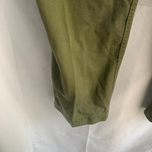 Load image into Gallery viewer, Genuine British Army Surplus OD Green Lightweight Combat Trousers Size 75/80/96 - The Militaria Shop