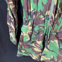 Lade das Bild in den Galerie-Viewer, Genuine British Army Combat DPM Field Jacket Smock Combat - 180/96 - The Militaria Shop
