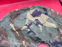 Charger l'image dans la galerie, Original US Army M1 Camo Helmet Cover - Vietnam Found - Combat Worn - The Militaria Shop