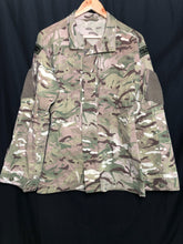 Charger l'image dans la galerie, British Army MTP Camouflaged Combat Warm Weather Combat Jacket - Size 180/96 - The Militaria Shop