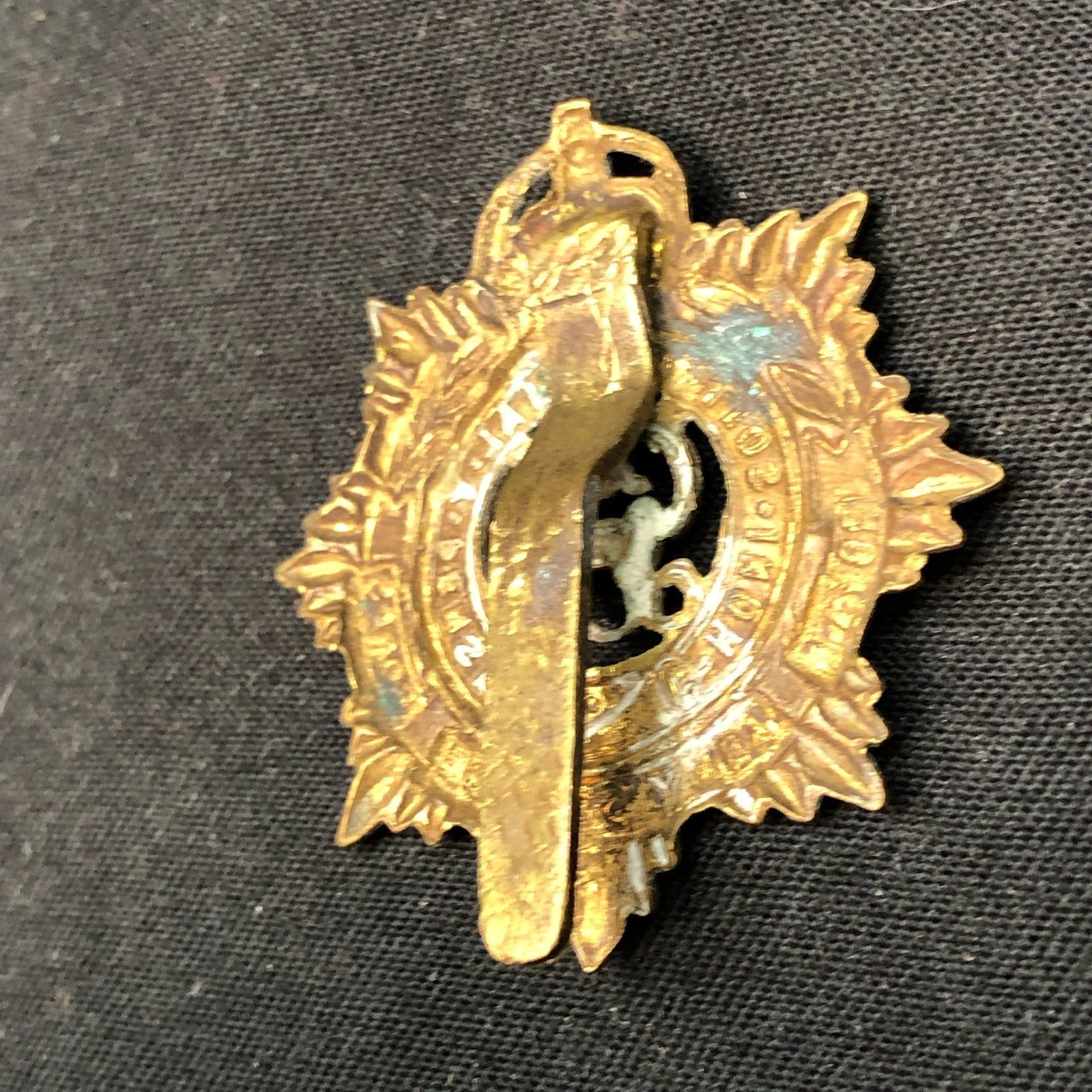 Original British Army Cap Badge - Royal Army Service Corps - The Militaria Shop