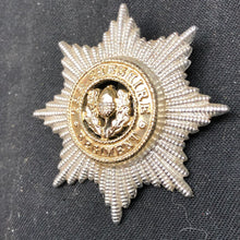 Charger l'image dans la galerie, Genuine British Army Staybrite Cap Badge - Cheshire Regiment - The Militaria Shop