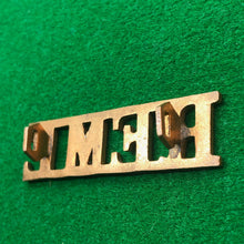 Load image into Gallery viewer, Original WW2 British Army Brass Shoulder Title - REME Engineers - The Militaria Shop