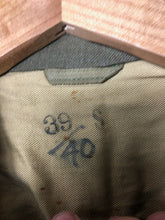 Lade das Bild in den Galerie-Viewer, Original WW2 US Army Class A Dress Jacket - Private Ryan Prop - 39" Short - The Militaria Shop