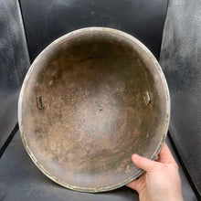 Charger l'image dans la galerie, Original WW2 British/Canadian Army Mk3 "Turtle" Combat Helmet - The Militaria Shop