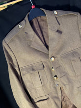 Lade das Bild in den Galerie-Viewer, Grade 1 British Army FAD No2 Dress Uniform Jacket - Size 170/92/76 - The Militaria Shop