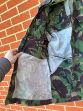 Load image into Gallery viewer, Surplus British Army DPM Smock Combat Size 180/96 - The Militaria Shop