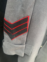 Charger l'image dans la galerie, Genuine British Army Surplus Household Guards Greatcoat Overcoat Size 188/100 - The Militaria Shop