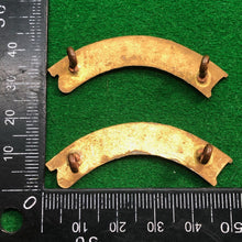 Load image into Gallery viewer, Original WW1 British Army Red Cross Brass Shoulder Titles - The Militaria Shop