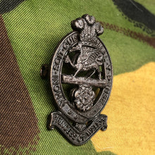 Load image into Gallery viewer, Original British Army Cap Badge - The Prince of Wales Royal Regiment - The Militaria Shop