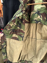Charger l'image dans la galerie, Genuine British Army DPM Camouflaged Combat Field Jacket - Size 170/104 - The Militaria Shop