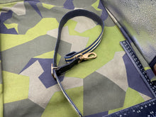 Charger l'image dans la galerie, Original British Army Officer's Parade Belt Sword Hanger / Strap - The Militaria Shop