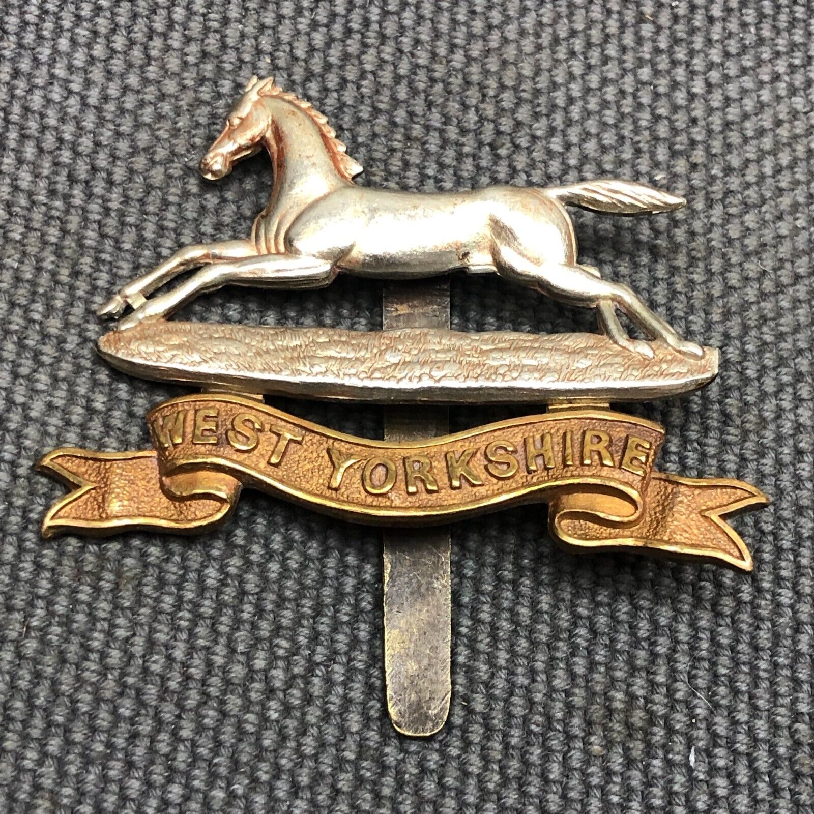 Original WW2 British Army Cap Badge - West Yorkshire Regiment - The Militaria Shop