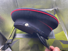 Charger l'image dans la galerie, Original British Army Royal Engineers Peaked Cap - The Militaria Shop