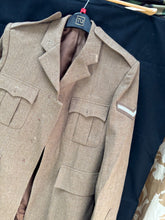 Charger l'image dans la galerie, Grade 1 British Army FAD No2 Dress Uniform Jacket - Size 170/92/76 - The Militaria Shop